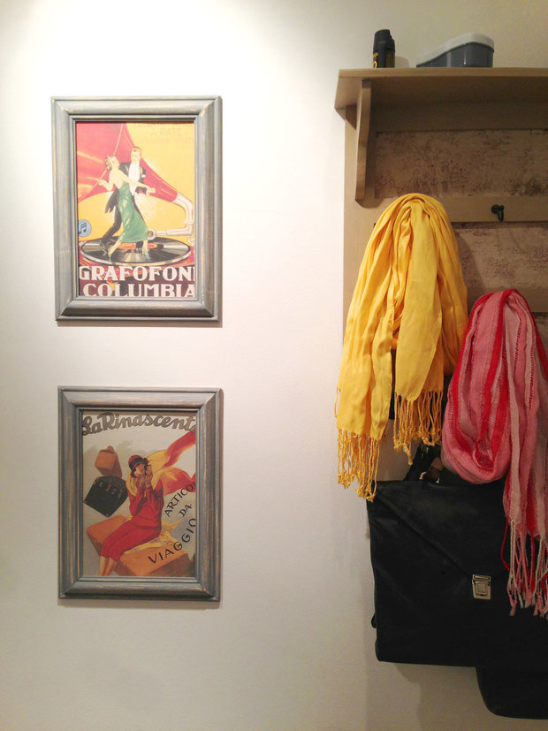 Фотография: Прихожая в стиле Современный, Скандинавский, Эклектика, Квартира, Белый, Проект недели, Голубой, Интервью – фото на INMYROOM