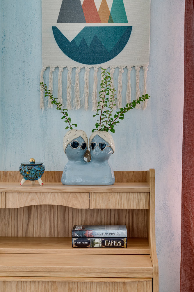 Фотография: Декор в стиле Современный, Малогабаритная квартира, Квартира, Студия, Проект недели, Красногорск, до 40 метров, Элина Богомолова – фото на INMYROOM Фотография: Декор в стиле Современный, Малогабаритная квартира, Квартира, Студия, Проект недели, Красногорск, до 40 метров, Элина Богомолова – фото на INMYROOM