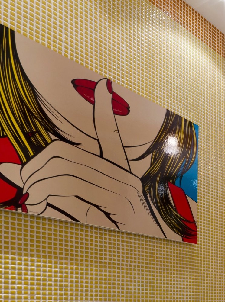 Фотография: Ванная в стиле Современный, Малогабаритная квартира, Интерьер комнат, Проект недели, Поп-арт – фото на INMYROOM Фотография: Ванная в стиле Современный, Малогабаритная квартира, Интерьер комнат, Проект недели, Поп-арт – фото на INMYROOM