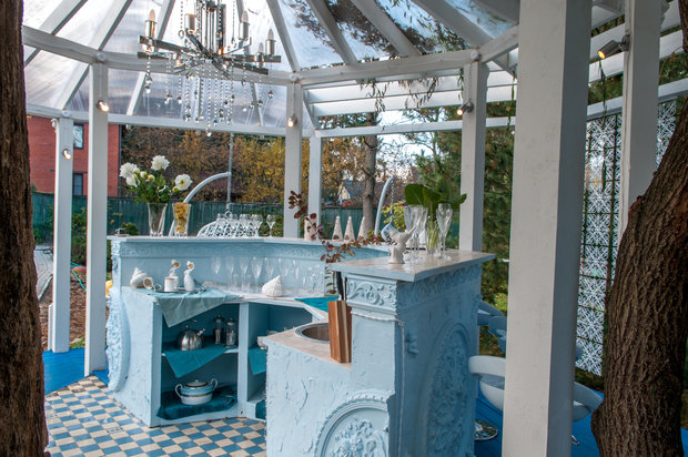 Фотография: Балкон, Терраса в стиле Прованс и Кантри, Дом, Дома и квартиры, Беседка, Барная стойка – фото на INMYROOM