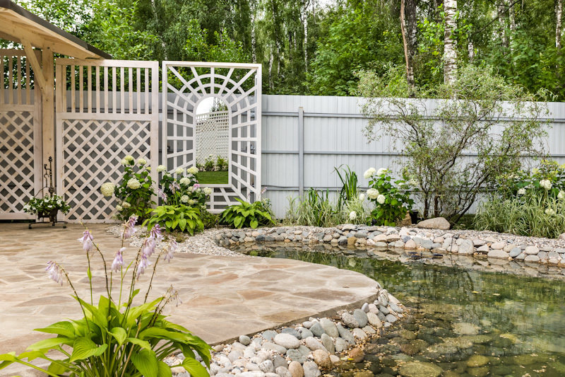 Фотография: Ландшафт в стиле Современный, Дачный ответ, Беседка – фото на INMYROOM Фотография: Ландшафт в стиле Современный, Дачный ответ, Беседка – фото на INMYROOM