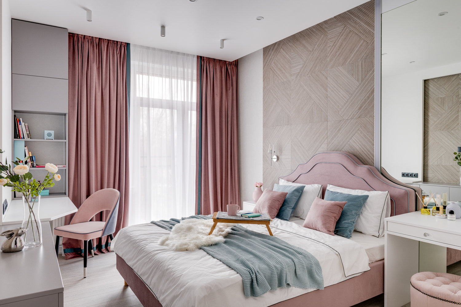 Фотография: Спальня в стиле Современный, Квартира, Проект недели, Мытищи, 4 и больше, Более 90 метров, Анна Шаповалова – фото на INMYROOM Фотография: Спальня в стиле Современный, Квартира, Проект недели, Мытищи, 4 и больше, Более 90 метров, Анна Шаповалова – фото на INMYROOM