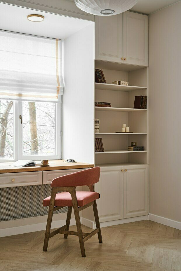 Фотография: Кабинет в стиле Современный, Квартира, Проект дня, Москва, Сталинка, 3 комнаты, 40-60 метров, Олеся Цапкина, Мария Науменко – фото на INMYROOM