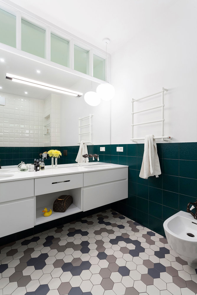 Фотография: Ванная в стиле Классический, Современный, Прованс и Кантри, Скандинавский, Эклектика, Квартира, Украина, Декор, Мебель и свет, Белый, Проект недели, Черный, Бежевый, Желтый, Коричневый, Киев, SLV, Эко, Vibia, Benjamin Moore, Ralph Lauren, Wheitzer Parkett, МЕТА, Acapulco, Foskarini, Blanko, Artemidе, SEDIT, Настя Антонюк, A-III – фото на INMYROOM Фотография: Ванная в стиле Классический, Современный, Прованс и Кантри, Скандинавский, Эклектика, Квартира, Украина, Декор, Мебель и свет, Белый, Проект недели, Черный, Бежевый, Желтый, Коричневый, Киев, SLV, Эко, Vibia, Benjamin Moore, Ralph Lauren, Wheitzer Parkett, МЕТА, Acapulco, Foskarini, Blanko, Artemidе, SEDIT, Настя Антонюк, A-III – фото на INMYROOM