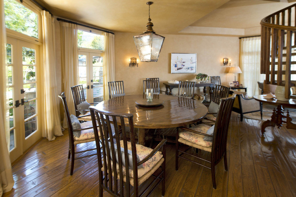 Фотография: Кухня и столовая в стиле , Декор интерьера, Дом, Дома и квартиры, Интерьеры звезд – фото на INMYROOM