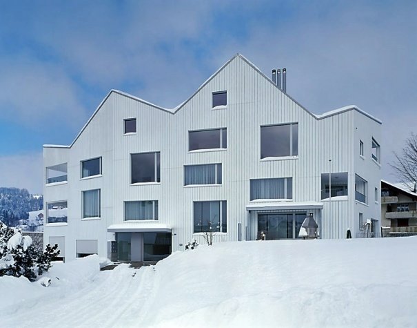 Фасад дома, Швейцария Фасад дома, Швейцария