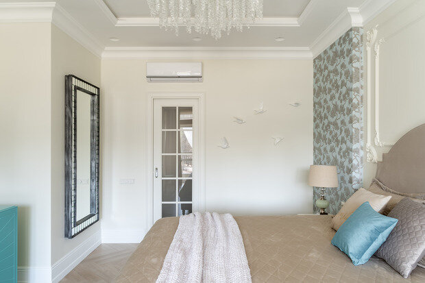 Фотография: Спальня в стиле Классический, Современный, Квартира, Проект дня, Санкт-Петербург, Монолитный дом, 2 комнаты, 60-90 метров, Studia VI, Виктория Болотова – фото на INMYROOM
