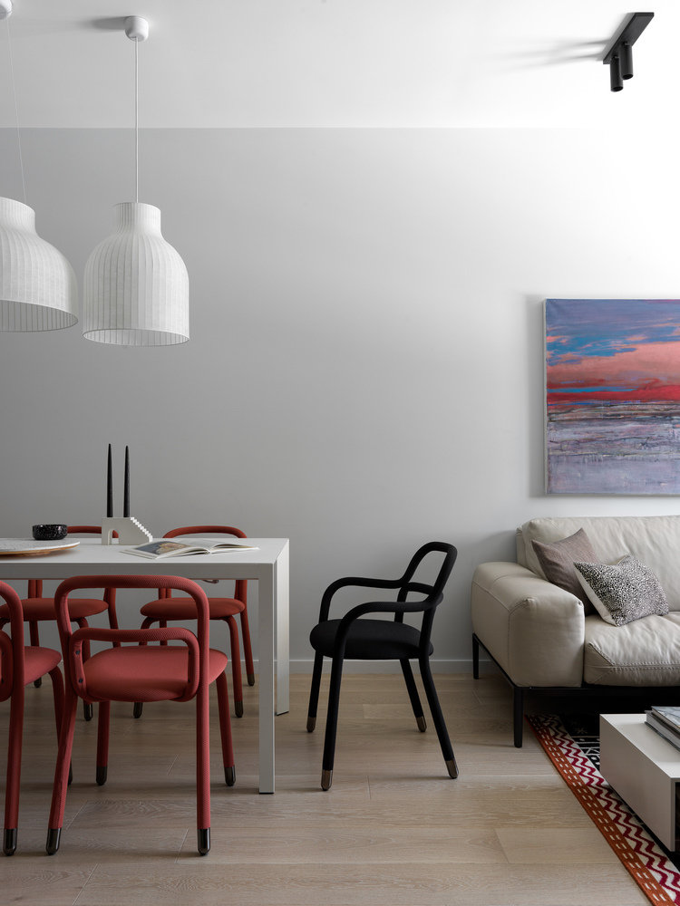 Фотография: Кухня и столовая в стиле Современный, Квартира, Проект недели, Москва, 4 и больше, Более 90 метров, ТУДА – фото на INMYROOM Фотография: Кухня и столовая в стиле Современный, Квартира, Проект недели, Москва, 4 и больше, Более 90 метров, ТУДА – фото на INMYROOM