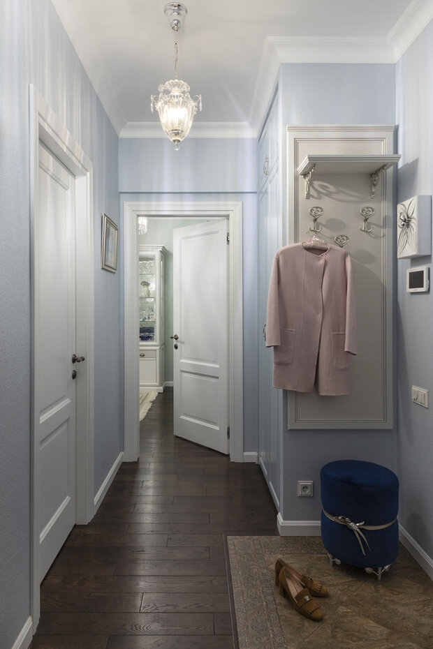 Фотография: Прихожая в стиле Классический, Современный, Квартира, Проект дня, Москва, Сталинка, 2 комнаты, 60-90 метров, Сокольники – фото на INMYROOM