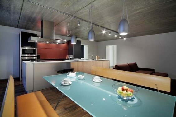 Фотография: Кухня и столовая в стиле Лофт, Квартира, Дома и квартиры, Минимализм, Градиз – фото на INMYROOM