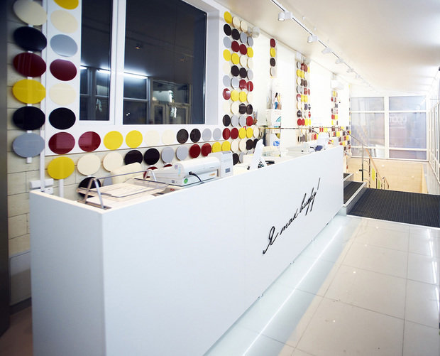 Фото из портфолио оптика в Пятигорске – фотографии дизайна интерьеров на INMYROOM