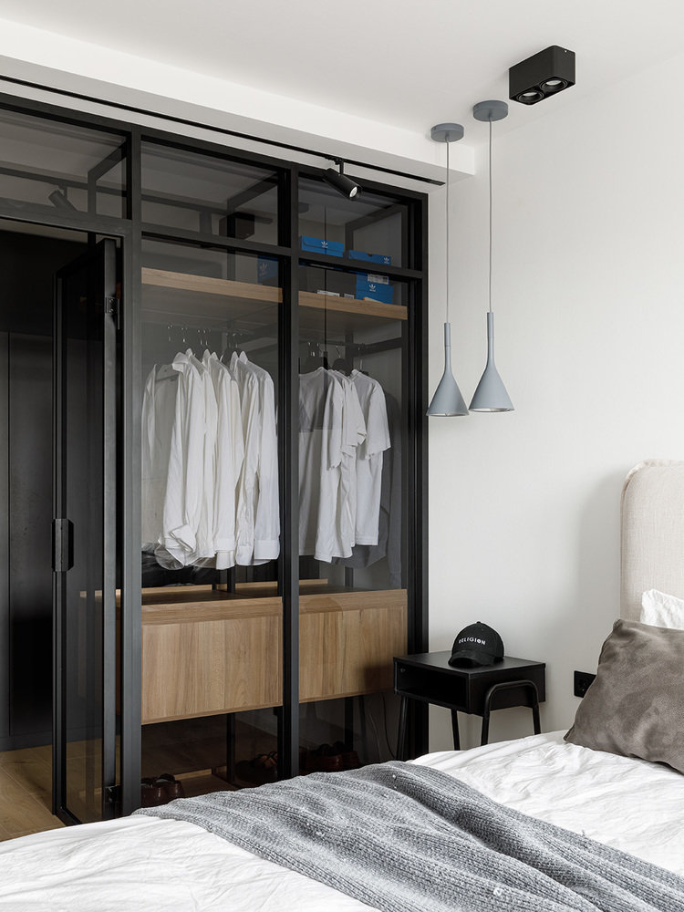 Фотография: Спальня в стиле Современный, Минимализм, Лофт, Проект дня, Санкт-Петербург, 2 комнаты, 60-90 метров, Dinamika Architects – фото на INMYROOM Фотография: Спальня в стиле Современный, Минимализм, Лофт, Проект дня, Санкт-Петербург, 2 комнаты, 60-90 метров, Dinamika Architects – фото на INMYROOM