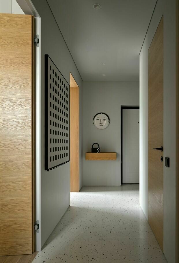 Фотография: Прихожая в стиле Современный, Минимализм, Квартира, Проект дня, Калининград, Монолитный дом, 2 комнаты, 40-60 метров, Юлия Смышляева – фото на INMYROOM