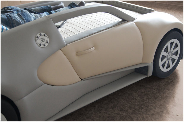 Фото из портфолио Уникальная детская кровать-машина BugaTTi Veyron от R.O.M.-Dekor – фотографии дизайна интерьеров на INMYROOM
