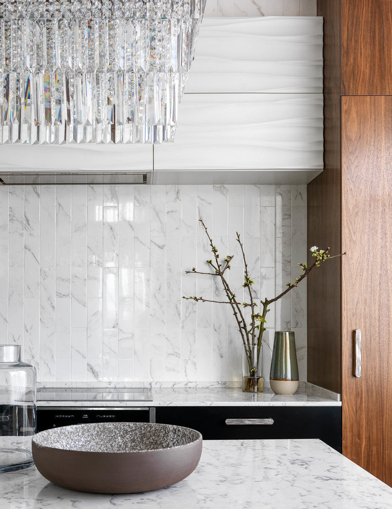 Фотография: Кухня и столовая в стиле Современный, Эклектика, Квартира, Белый, Проект недели, Москва, Зеленый, Бежевый, Розовый, Бирюзовый, Коричневый, Монолитный дом, 3 комнаты, Более 90 метров, Н-Куб, Николай Николаев – фото на INMYROOM Фотография: Кухня и столовая в стиле Современный, Эклектика, Квартира, Белый, Проект недели, Москва, Зеленый, Бежевый, Розовый, Бирюзовый, Коричневый, Монолитный дом, 3 комнаты, Более 90 метров, Н-Куб, Николай Николаев – фото на INMYROOM