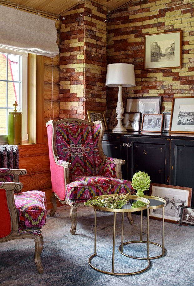 Фотография: Гостиная в стиле Прованс и Кантри, Эклектика, Дом, Проект дня, Дача, Дом и дача, дом из бруса, Калужская область, 4 и больше, Более 90 метров, Нина Биркадзе, Дина Косточка, Малоярославец – фото на INMYROOM
