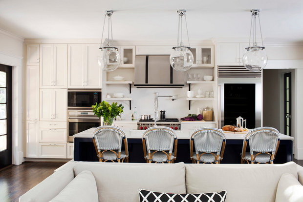 Фотография: Кухня и столовая в стиле Современный, Эклектика, Интерьер комнат – фото на INMYROOM