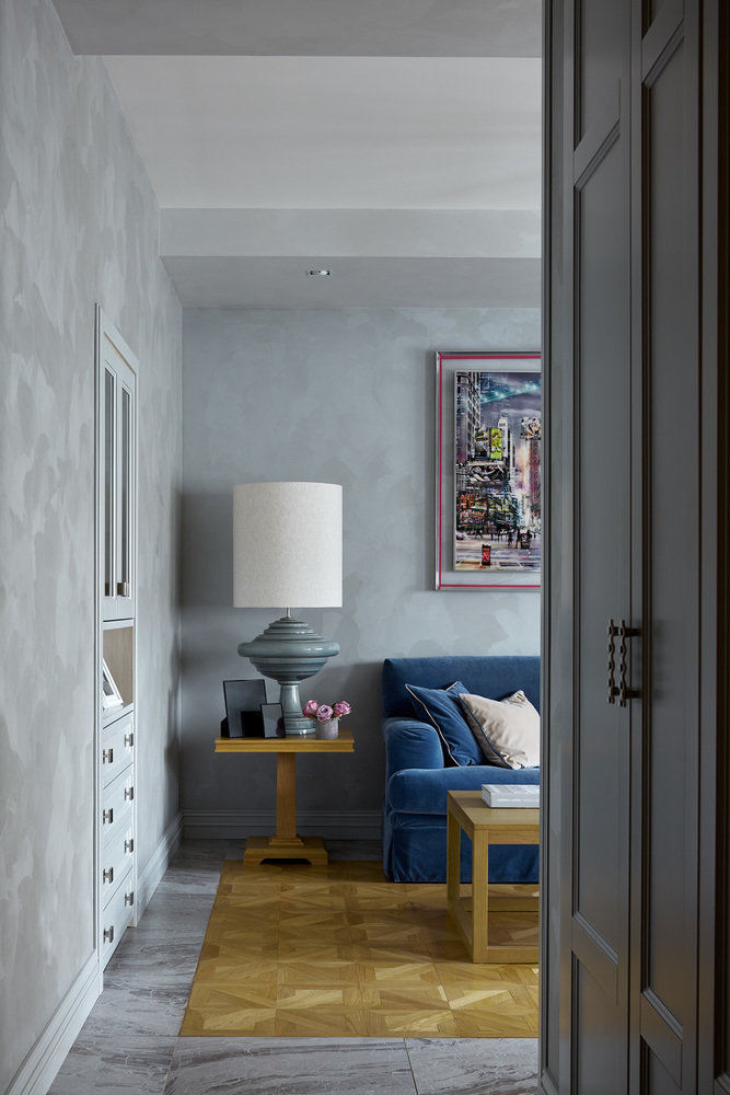 Фотография: Гостиная в стиле Классический, Современный, Квартира, Проект дня, Москва, 3 комнаты, 60-90 метров, Варвара Шабельникова – фото на INMYROOM Фотография: Гостиная в стиле Классический, Современный, Квартира, Проект дня, Москва, 3 комнаты, 60-90 метров, Варвара Шабельникова – фото на INMYROOM