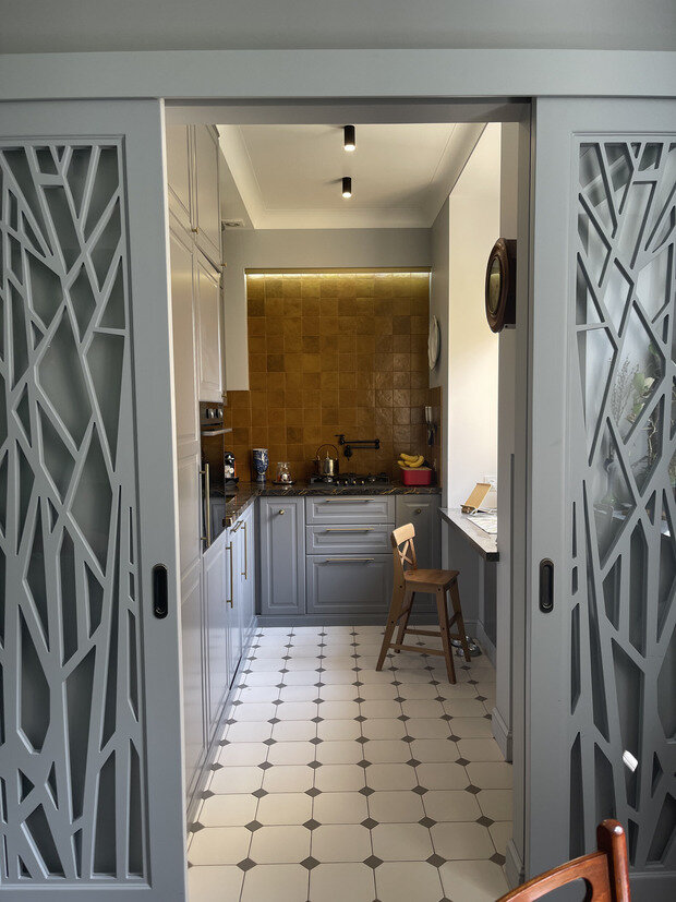 Фотография: Кухня и столовая в стиле Прованс и Кантри, Эклектика, Винтажный, Ремонт на практике – фото на INMYROOM