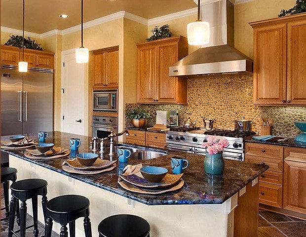 Фото из портфолио Мозаика из морской гальки в интерьере Кантри и Прованс – фотографии дизайна интерьеров на INMYROOM