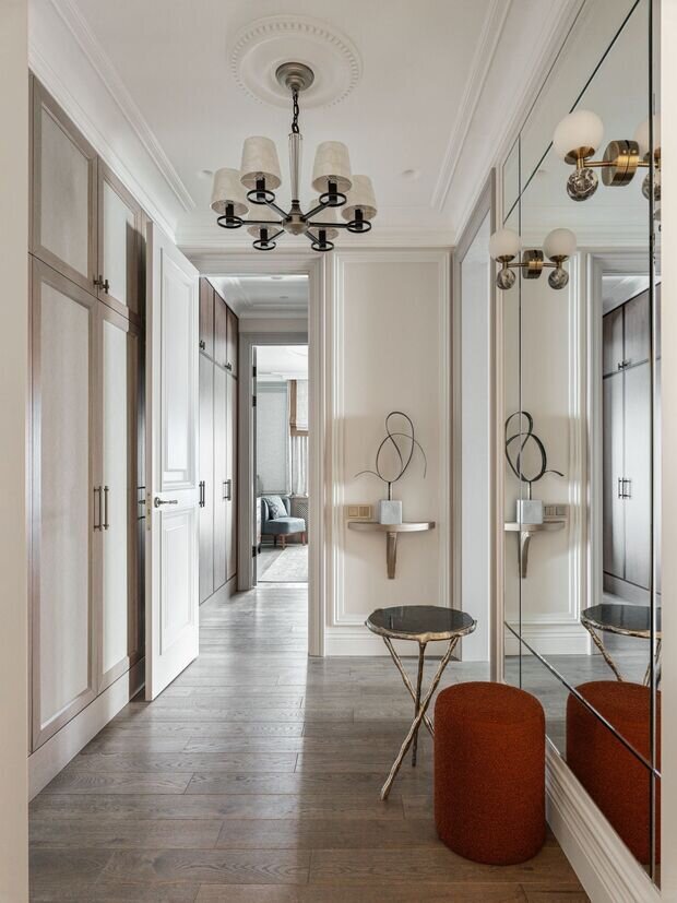 Фотография: Прихожая в стиле Классический, Современный, Эклектика, Квартира, Проект дня, 3 комнаты, 60-90 метров, Монолитно-кирпичный – фото на INMYROOM