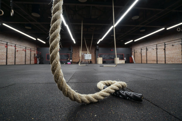 Фото из портфолио спортзал "Backstage crossfit" и кафе "Cheat meal" – фотографии дизайна интерьеров на INMYROOM