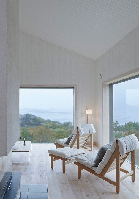 Фото из портфолио  Одинокий деревянный коттедж на норвежском острове Vega – фотографии дизайна интерьеров на INMYROOM