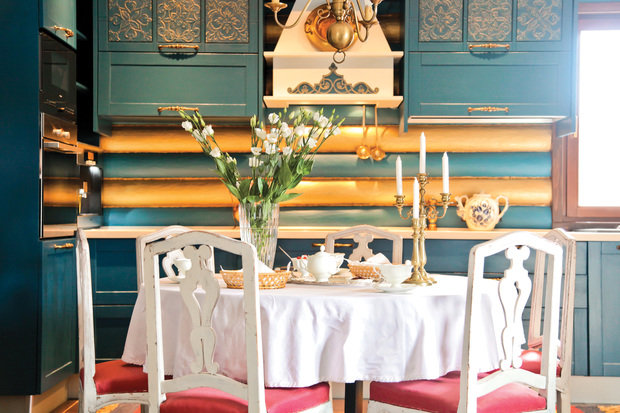 Фотография: Кухня и столовая в стиле Прованс и Кантри, Интерьер комнат, Проект недели – фото на INMYROOM