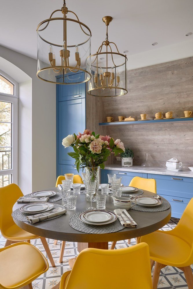 Фотография: Кухня и столовая в стиле Современный, Прованс и Кантри, Восточный, Эклектика, Квартира, Проект недели, квартира в мансарде, Калининград, 4 и больше, Более 90 метров, Светлогорск, Монолитно-кирпичный, двухуровневая квартира, Виктория Лазарева – фото на INMYROOM Фотография: Кухня и столовая в стиле Современный, Прованс и Кантри, Восточный, Эклектика, Квартира, Проект недели, квартира в мансарде, Калининград, 4 и больше, Более 90 метров, Светлогорск, Монолитно-кирпичный, двухуровневая квартира, Виктория Лазарева – фото на INMYROOM