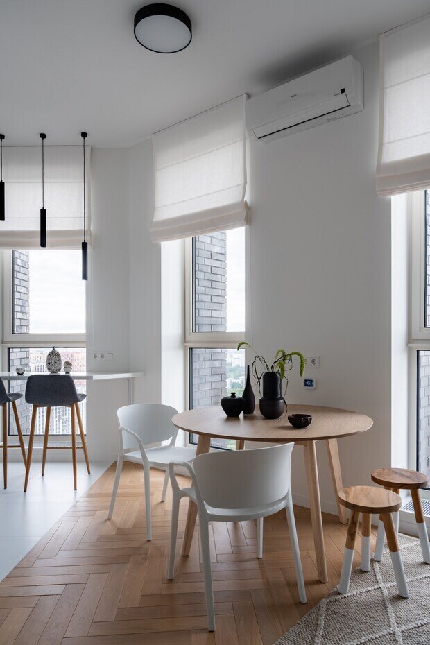 Фотография: Кухня и столовая в стиле Скандинавский, Современный, Малогабаритная квартира, Квартира, Проект дня, Москва, 2 комнаты, до 40 метров, Александра Лаврова – фото на INMYROOM