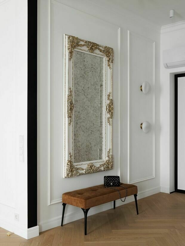 Фотография: Прихожая в стиле Классический, Современный, Квартира, Проект дня, Москва, 2 комнаты, 60-90 метров, современный с элементами классики и роскоши, современный с элементами неоклассики, Ксения Луб – фото на INMYROOM