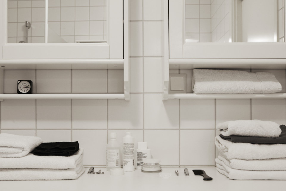 Фотография: Ванная в стиле Скандинавский, Современный, Детская, Квартира, Швеция, Цвет в интерьере, Дома и квартиры, Белый – фото на INMYROOM