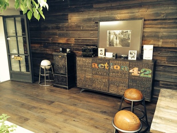 Фотография: Гостиная в стиле Лофт, Декор интерьера, Офисное пространство, Декор дома – фото на INMYROOM