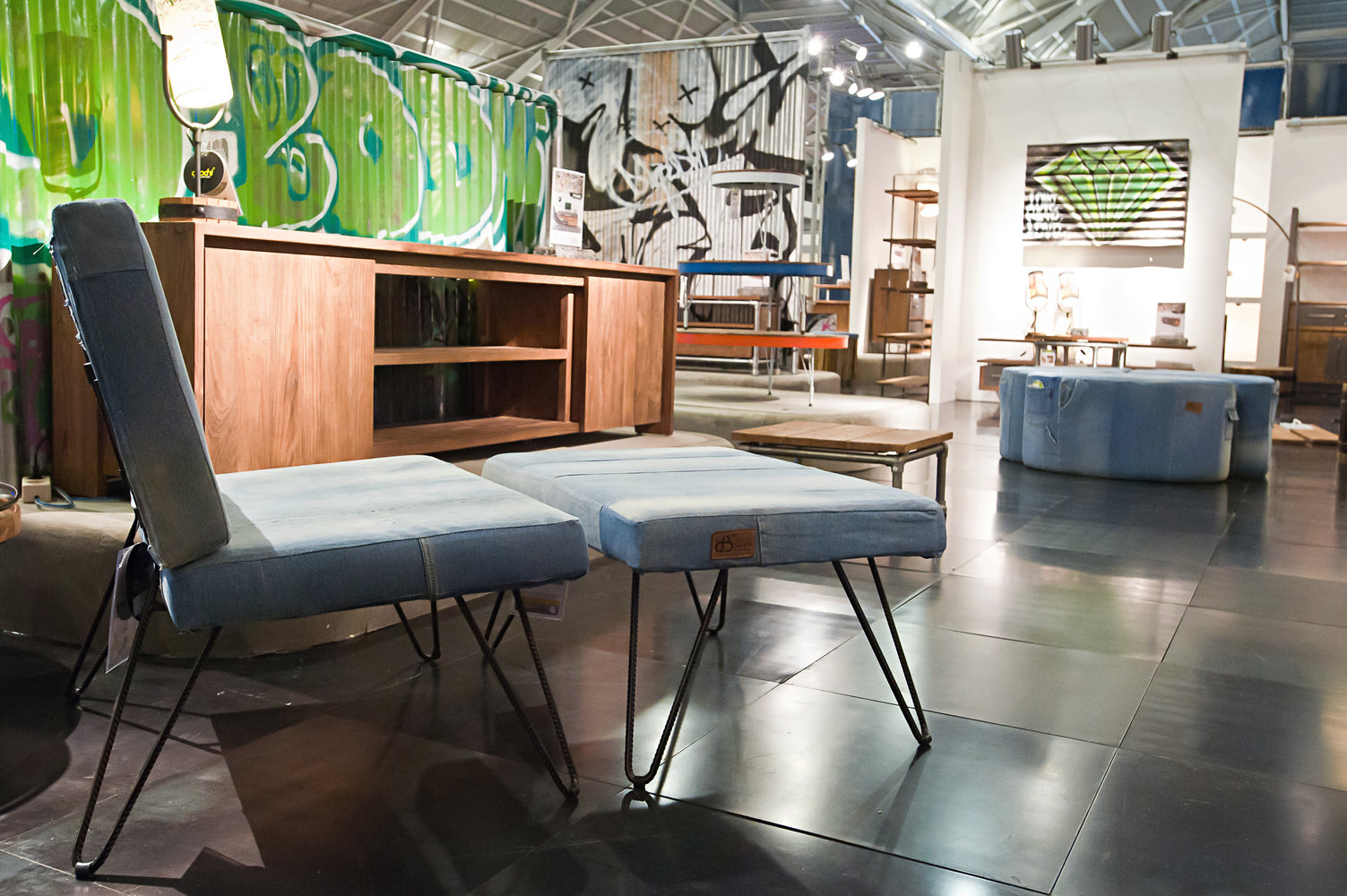 Фотография: в стиле Прованс и Кантри, Современный, Детская, Интерьер комнат, Шкаф, Шебби-шик, Стеллаж, Стрит-арт – фото на INMYROOM Фотография: в стиле Прованс и Кантри, Современный, Детская, Интерьер комнат, Шкаф, Шебби-шик, Стеллаж, Стрит-арт – фото на INMYROOM