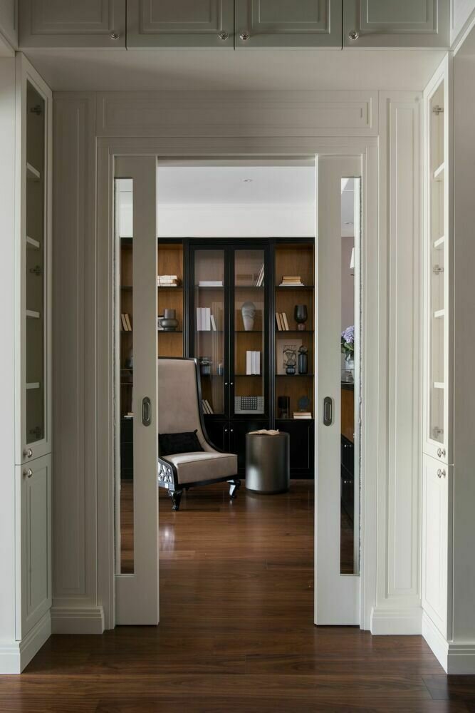 Фотография: Прихожая в стиле Классический, Проект недели, Более 90 метров – фото на INMYROOM Фотография: Прихожая в стиле Классический, Проект недели, Более 90 метров – фото на INMYROOM