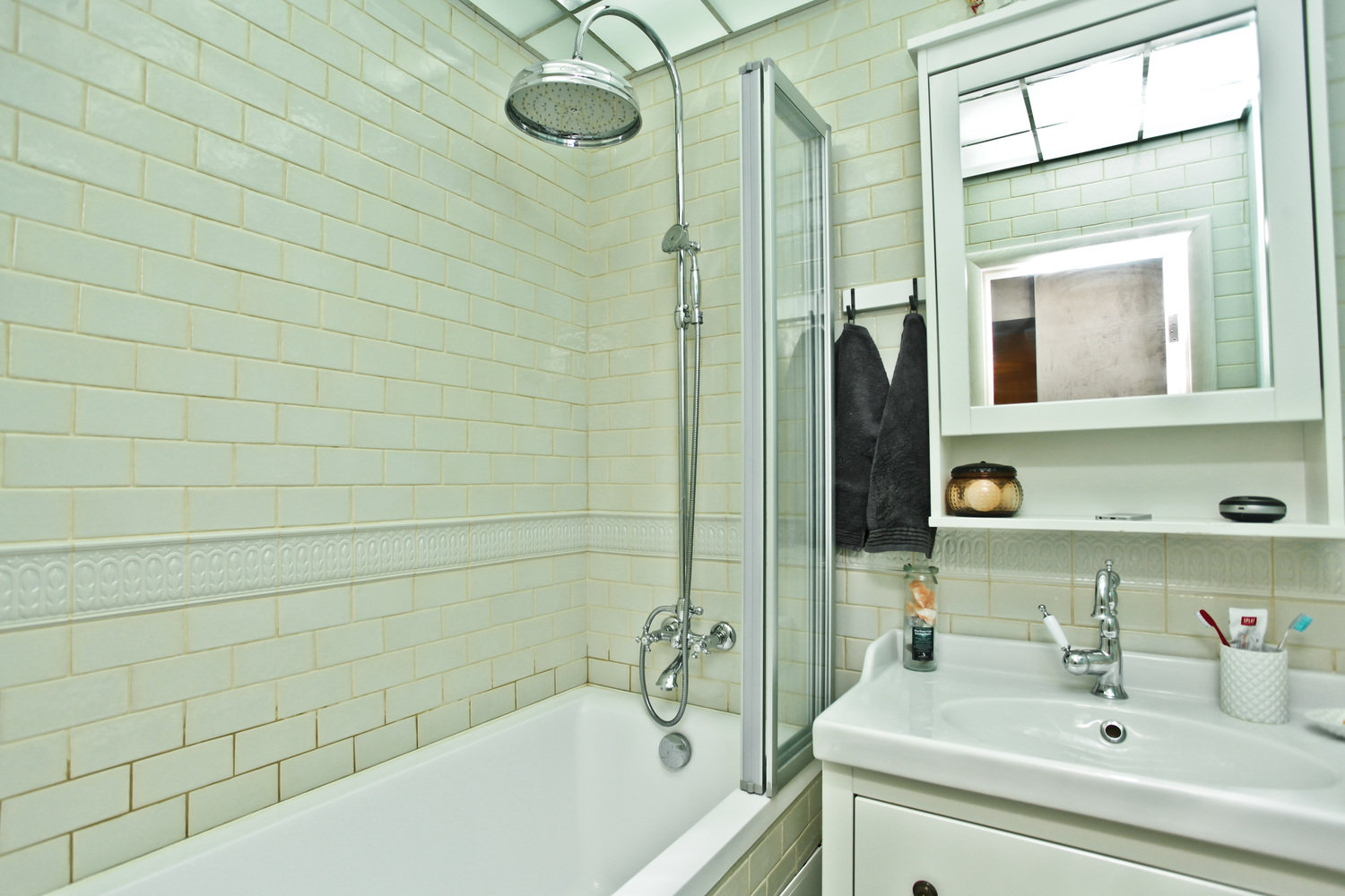 Фотография: Ванная в стиле Современный, Декор интерьера, Квартира, Дом, Дома и квартиры, Ремонт – фото на INMYROOM