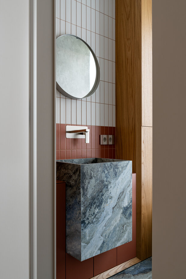 Фотография: Ванная в стиле Современный, Дом, Проект дня, Дом и дача, Татарстан, Кирпичный дом, 4 и больше, Более 90 метров – фото на INMYROOM