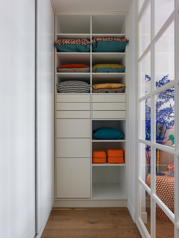 Фотография: Гардеробная в стиле Восточный, Эклектика, Квартира, Проект дня, Москва, Монолитный дом, Дарья Василькова, 2 комнаты, 60-90 метров, Art Group – фото на INMYROOM