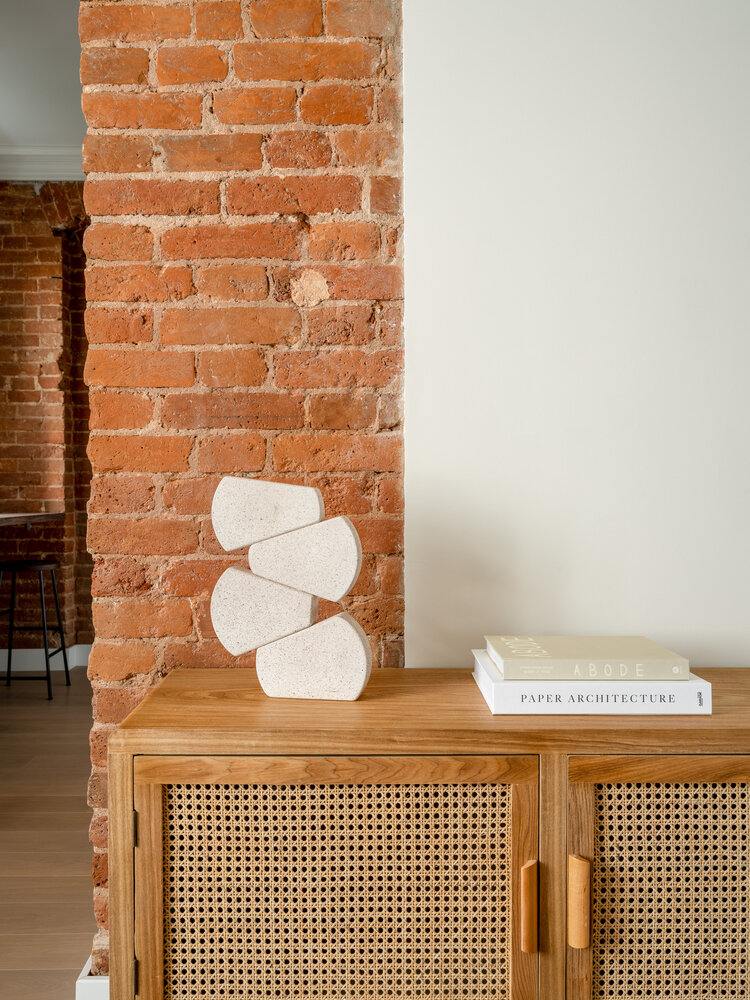 Фотография: Гостиная в стиле Лофт, Скандинавский, Эклектика, Советы, Кирпичный дом, 1 комната – фото на INMYROOM Фотография: Гостиная в стиле Лофт, Скандинавский, Эклектика, Советы, Кирпичный дом, 1 комната – фото на INMYROOM