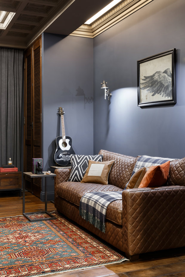 Фотография: Кабинет в стиле Классический, Эклектика, Квартира, Проект дня, Санкт-Петербург, Монолитный дом, 4 и больше, Более 90 метров, Эксклюзивные проекты, Иван Сорокин, Елена Скутова – фото на INMYROOM