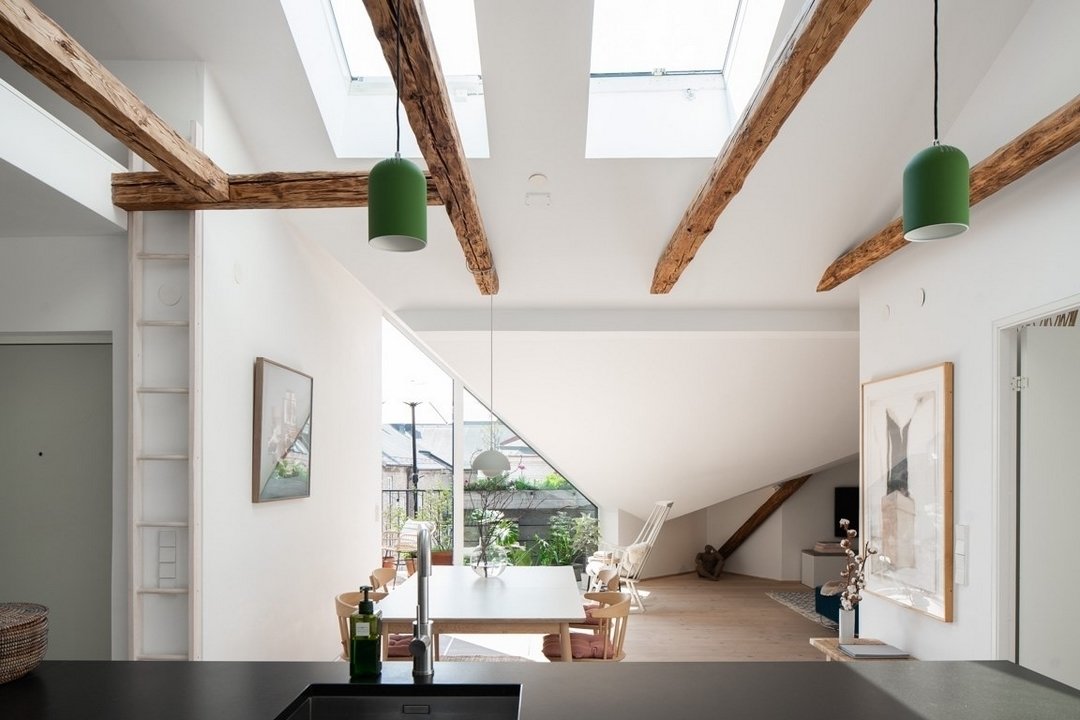 Фотография: Кухня и столовая в стиле Скандинавский, Декор интерьера, Швеция, 2 комнаты – фото на INMYROOM Фотография: Кухня и столовая в стиле Скандинавский, Декор интерьера, Швеция, 2 комнаты – фото на INMYROOM