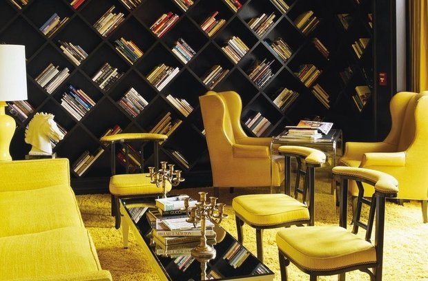 Фотография: Гостиная в стиле Эклектика, Советы, Розовый, Инна Усубян, Нина Романюк, Илья Насонов, Tikkurila, Анна Ковальченко, Диана Балашова, Марина Брагинская, Джонатан Адлер, Келли Уистлер, Абигейл Ахерн, Клод Картье, Atelier Interior, Flamingo – фото на INMYROOM