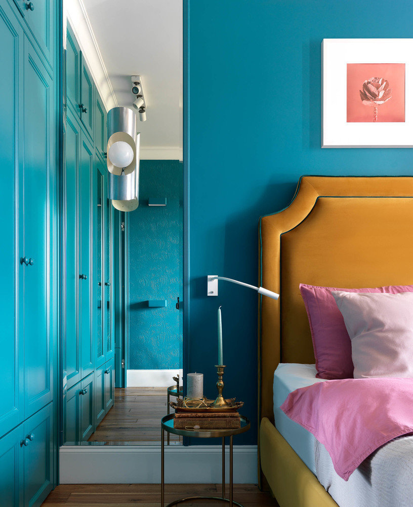 Фотография: Спальня в стиле Эклектика, Проект недели, Москва, П-55, Панельный дом, 4 и больше, 60-90 метров, Олеся Бернштейн – фото на INMYROOM