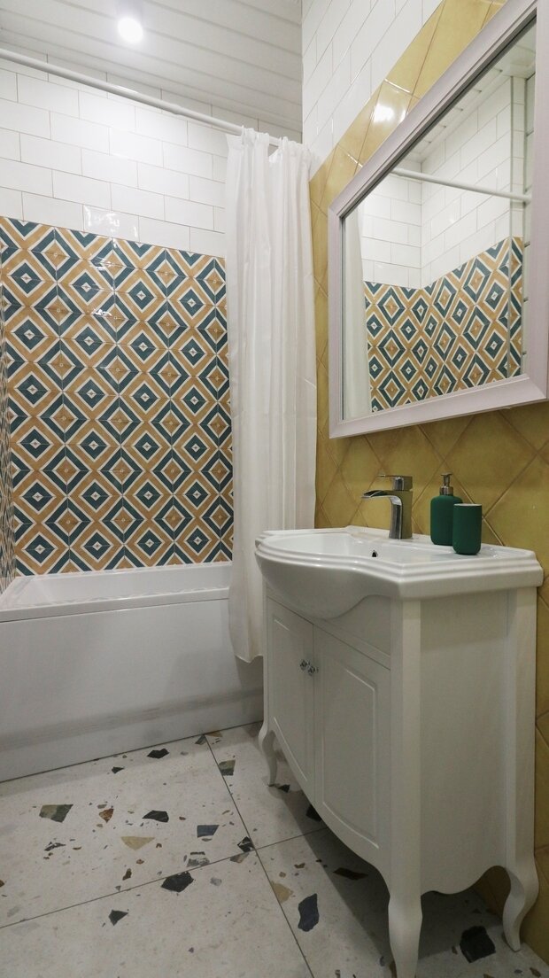 Фотография: Ванная в стиле Восточный, Эклектика, Скандинавский, Современный, Дом, Проект недели, Дом и дача, Московская область, Виктория Качуровская, Александра Бронникова, 4 и больше, Более 90 метров, Черноголовка, Twosides.pro, Дмитрий Шешунов – фото на INMYROOM