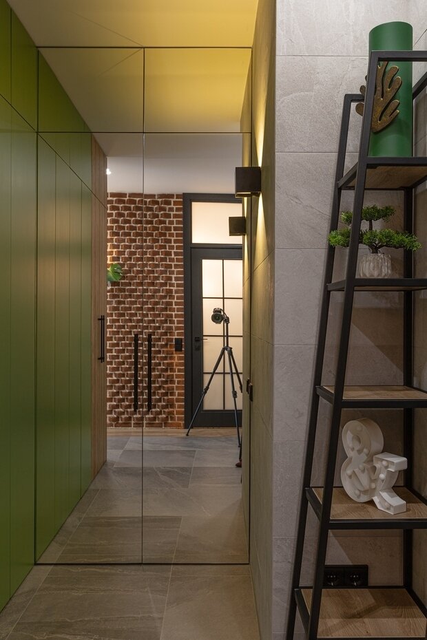Фотография: Прихожая в стиле Лофт, Проект недели, 3 комнаты, 60-90 метров – фото на INMYROOM