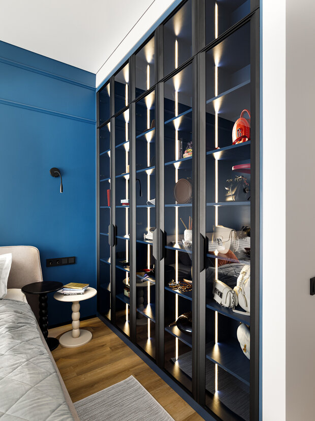 Фотография: Спальня в стиле Современный, Квартира, Проект дня, Москва, Монолитный дом, 2 комнаты, 40-60 метров, Анна Водянова, Екатерина Абдуллина – фото на INMYROOM