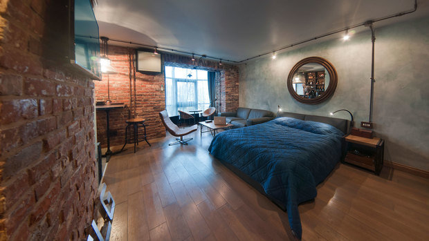 Фотография: Спальня в стиле Лофт, Малогабаритная квартира, Квартира, Студия, Планировки, BoConcept, Gramercy Home, SIEMENS, Мебель и свет, Перепланировка, Москва, Синий, Серый, Коричневый, BAXTER, Bosh, Manders, Provenza, Lehome Vintage, Migliore, Aldo Bernardi, Rosbri, Sir Edward Johns, Chadder, St. James, Империя паркета, Merediani, DeSede, Home Concept, Industriart, Елена Королева – фото на INMYROOM