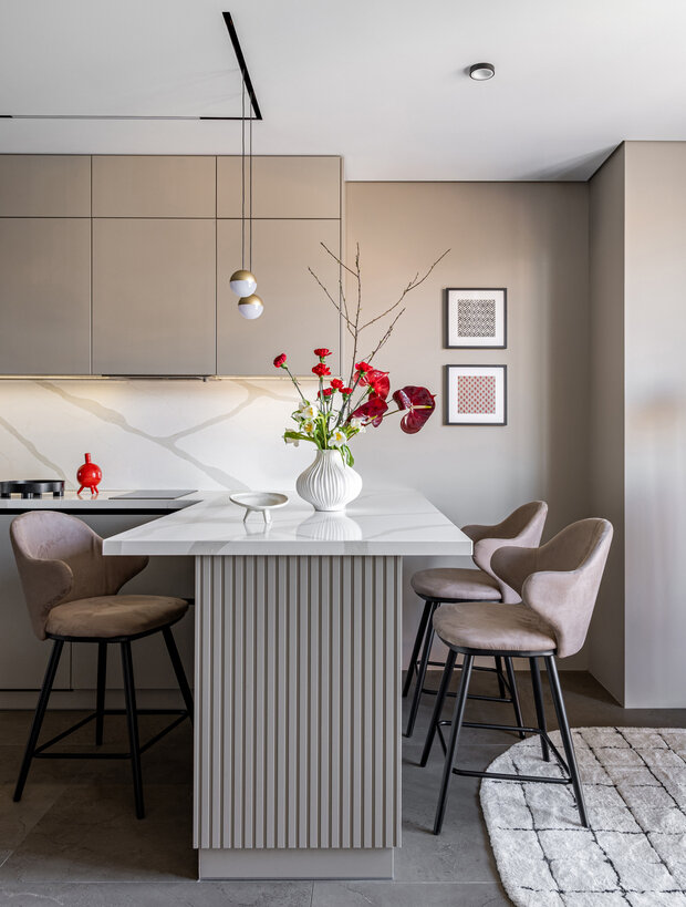 Фотография: Кухня и столовая в стиле Современный, Квартира, Проект дня, 2 комнаты, 40-60 метров, ЖК «Пятницкие кварталы» – фото на INMYROOM