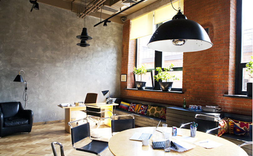 Фотография: Офис в стиле Прованс и Кантри, Лофт, Современный, Офисное пространство, Индустрия, Люди – фото на INMYROOM Фотография: Офис в стиле Прованс и Кантри, Лофт, Современный, Офисное пространство, Индустрия, Люди – фото на INMYROOM