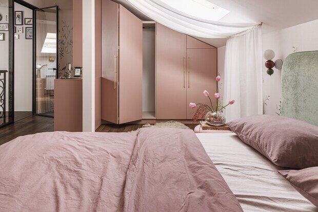 Фотография: Спальня в стиле Современный, Квартира, Проект дня, Кирпичный дом, 4 и больше, Более 90 метров, Алматы, современный с элементами эклектики, Марина Сапунова, Анара Байшулакова – фото на INMYROOM